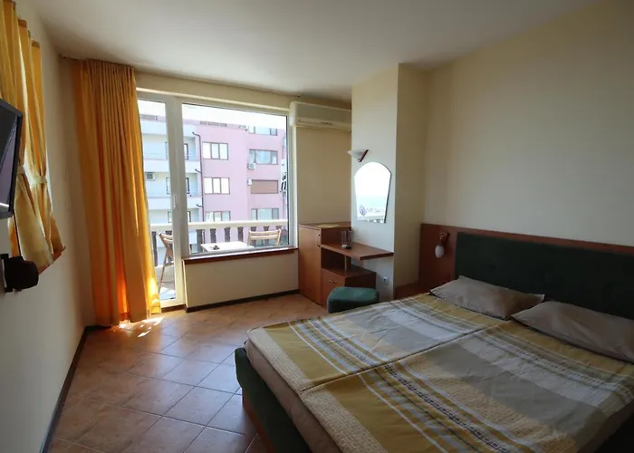 Continental Hotell 2*